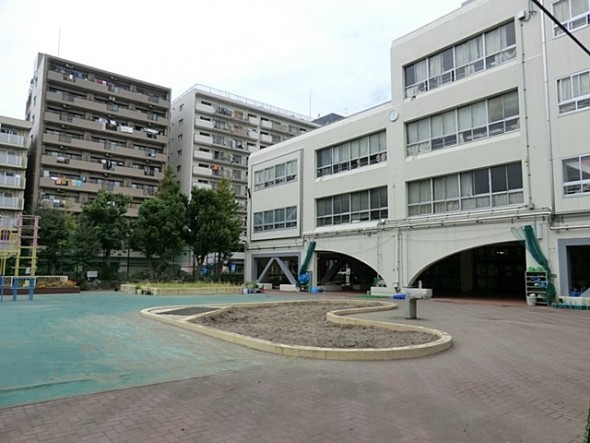 小学校 350m 横浜市立森東小学校