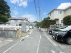 前面道路が広くお車の出し入れもスムーズ