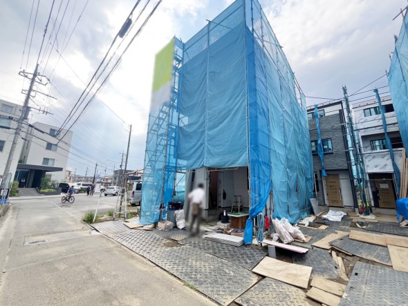 建物の完成が待ち遠しいですね。