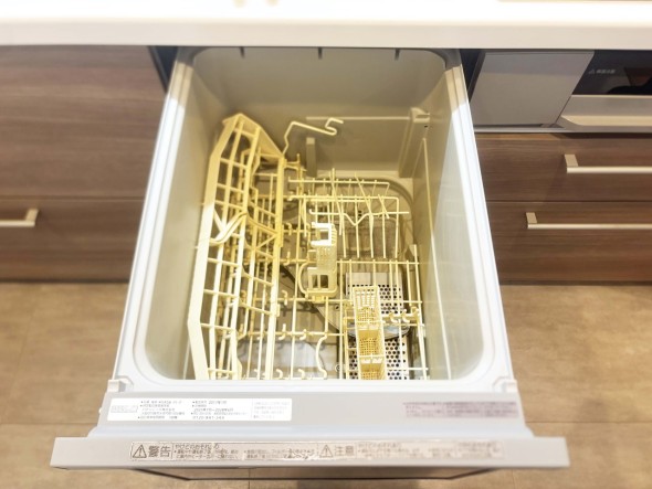 食洗機付き。家事の手助けとして。