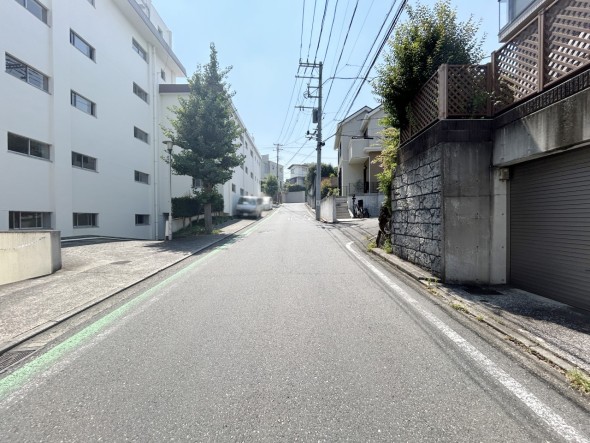 前面道路含む現地写真