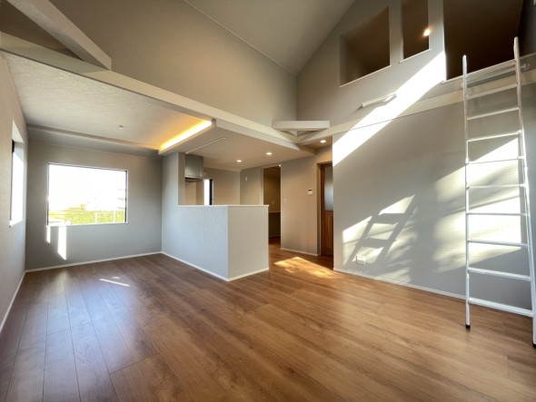 ゆったり寛げる充分な広さがございます。