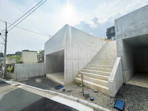 閑静な住宅街で落ち着いた住環境。