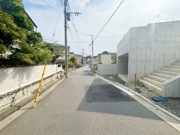 前面道路含む現地写真