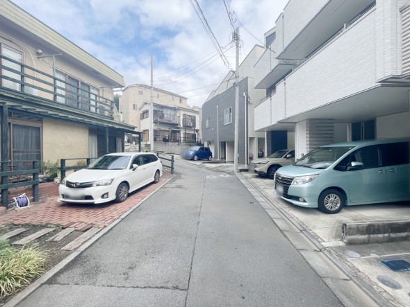 前面道路含む現地写真