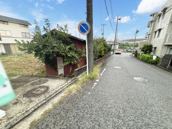 前面道路含む現地写真