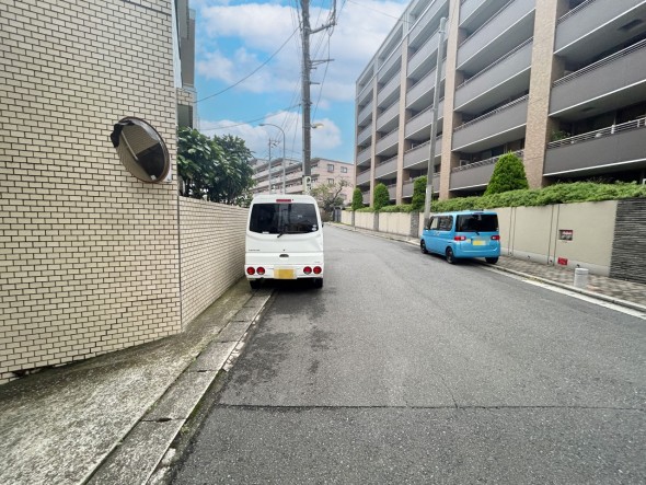 前面道路含む現地写真