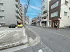 整備された前面道路です。