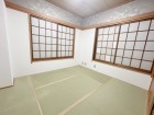 1階和室5.3帖。時を忘れて過ごす場所として過ごせるお部屋。