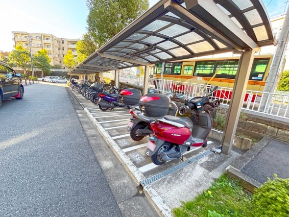 敷地内駐輪場・バイク置き場