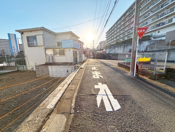 前面道路含む現地写真