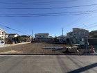 北西側道路から見た現地土地写真