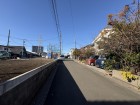 北東側、前面道路含む現地写真