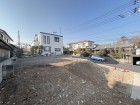 建築条件なしの売地です。お好きなハウスメーカーで建築していただけます。