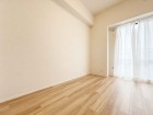 洋室約5.3帖。時を忘れて過ごす場所として過ごせるお部屋。
