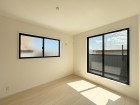 一日の疲れをいやしてくれる主寝室。時を忘れて過ごす場所として過ごせるお部屋です。