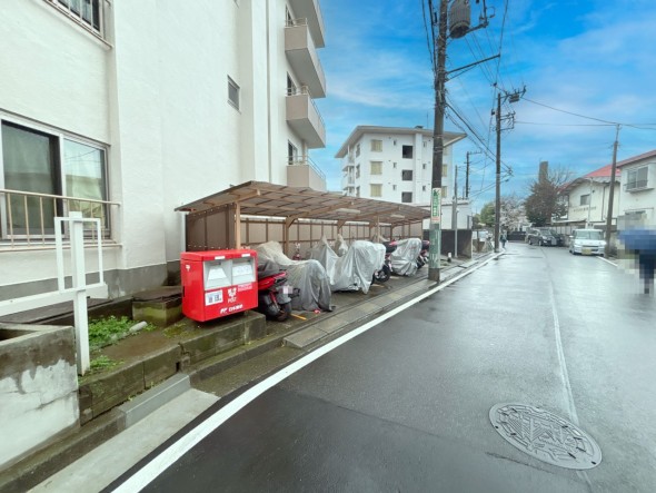 バイク置き場