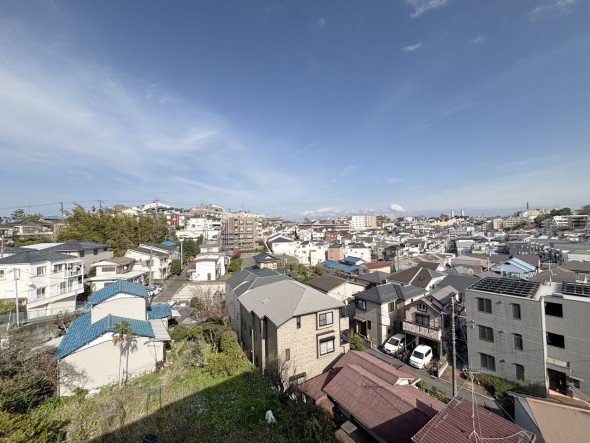 圧迫感がなく、開放的な眺望です！