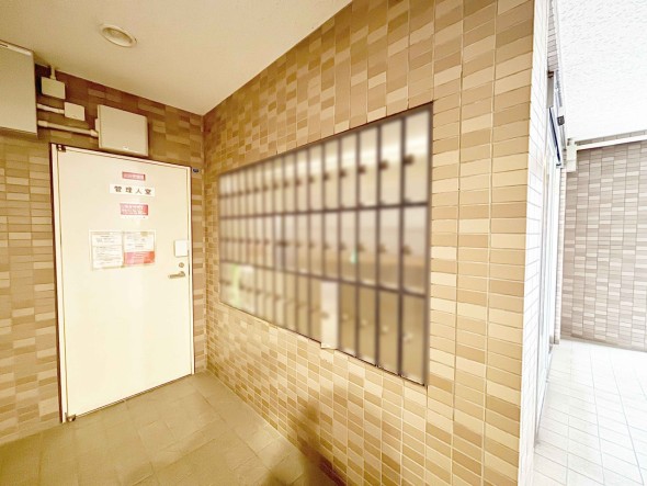 住戸専用の郵便受け。