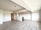 家族と過ごす時間を大切にしたい方にぴったりの明るくゆとりある住空間です。