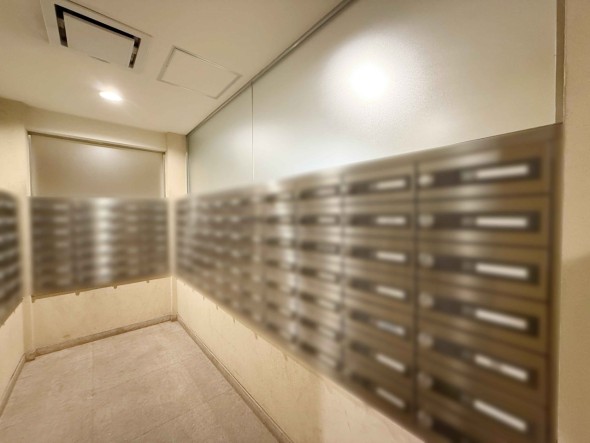 住戸専用の郵便受け。