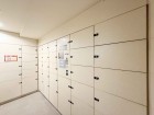 宅配ボックスがあるためご不在時であってもお帰りの際に大きな荷物をお受け取りいただけます。