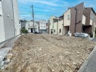 爽やかな青空の下に贅沢なほどに降り注ぐ陽光、豊かな居住性と、クオリティが見事に調和した住空間は、住まうことの喜びを感じさせてくれ