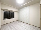 洋室6帖。一日の疲れをいやしてくれる主寝室。時を忘れて過ごす場所として過ごせるお部屋です。