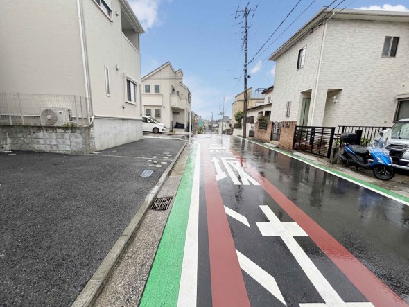 前面道路含む現地写真