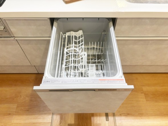 食洗機付き。家事の手助けとして。