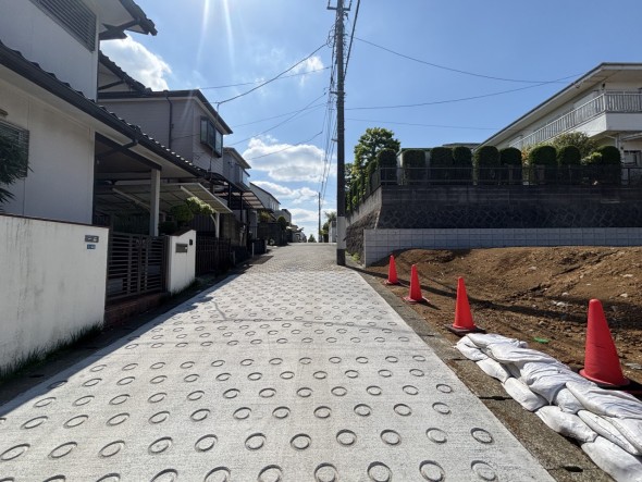 前面道路含む現地写真