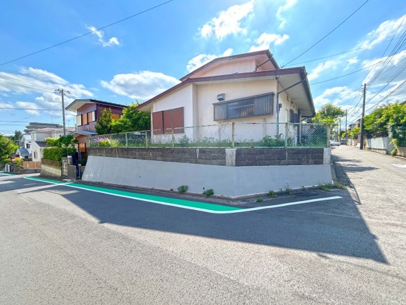 閑静な住宅街で落ち着いた住環境。