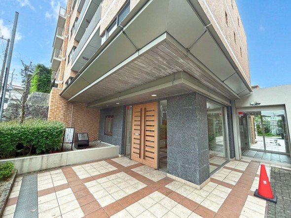 マンション入口