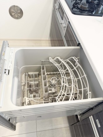食洗機付き。家事の手助けとして。