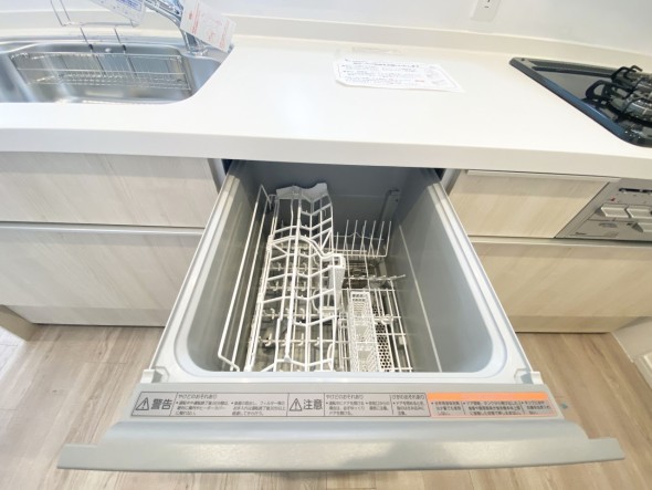 食洗機付き。家事の手助けとして。