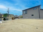 建築条件なしの売地です。お好きなハウスメーカーで建築していただけます。