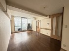 家族と過ごす時間を大切にしたい方にぴったりの明るくゆとりある住空間です。