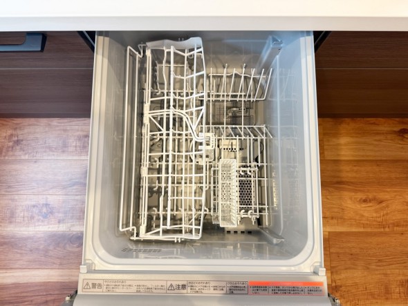 食洗機付き。家事の手助けとして。