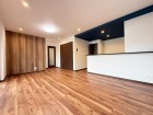 家族と過ごす時間を大切にしたい方にぴったりの明るくゆとりある住空間です。