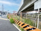 前面道路が広くお車の出し入れもスムーズ