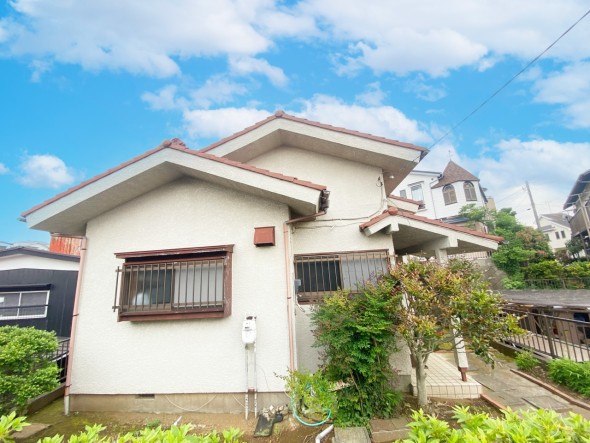 建築条件なしの売地です。お好きなハウスメーカーで建築していただけます。