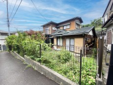 建築条件なしの売地です。お好きなハウスメーカーで建築していただけます。