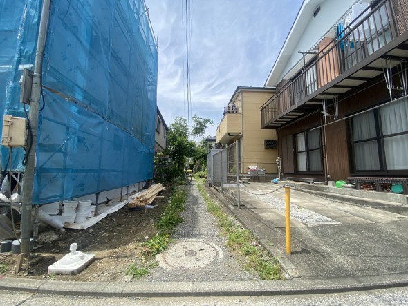 前面道路含む現地写真