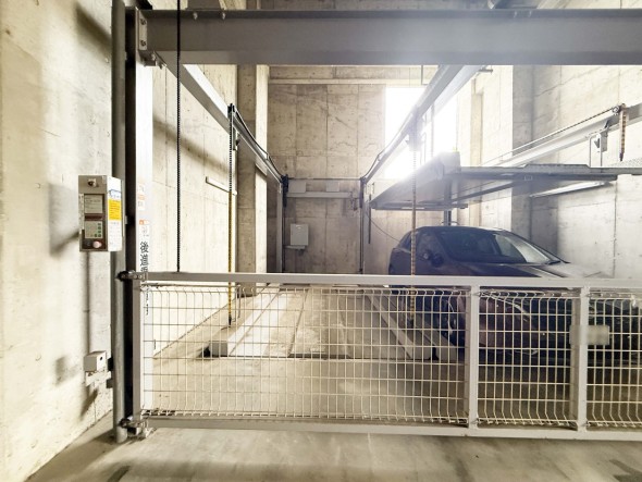 敷地内駐車場