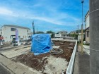 住む人を映し出す洗練された佇まいは、いつまでも輝き続けながらいつしか街の風景に溶け込んでいきます。