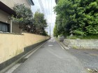 整備された前面道路です。