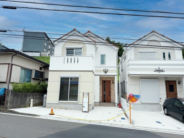 周辺は閑静な住宅街につき落ち着いた環境です。