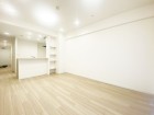 家族と過ごすひと時を優しく包み込むリビングダイニング。
