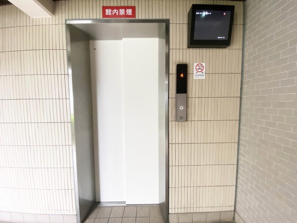 エレベーター