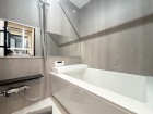 内装 1日の疲れを癒すバスルーム。